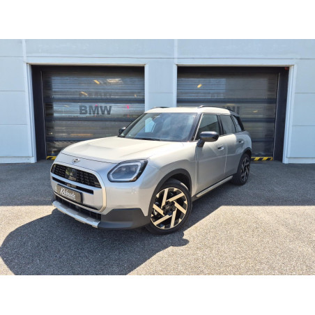 MINI COUNTRYMAN U25 Favoured